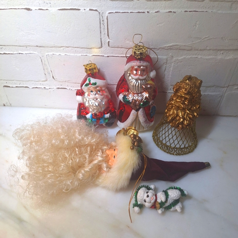 Bundle Of 8 Vintage Christmas Ornaments